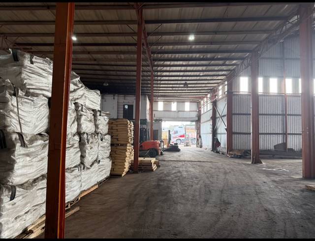 7,618M² WAREHOUSE FOR SALE IN MOBENI
